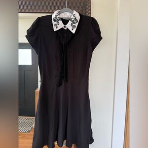 Hell Bunny Mini Dress with a Snake collar 
with velvet  tie.Size S
